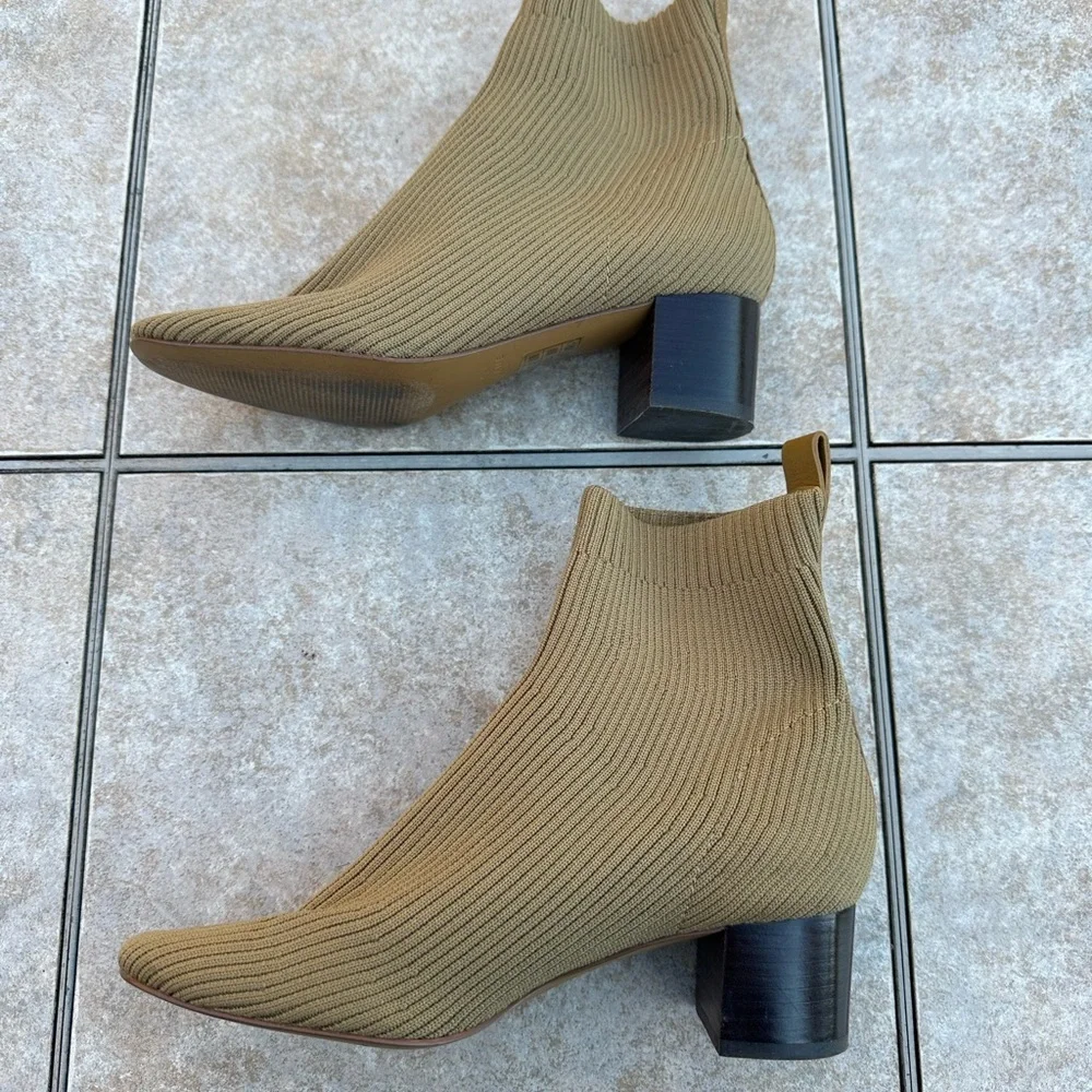 Everlane The Glove Boot - Picture 11 of 16